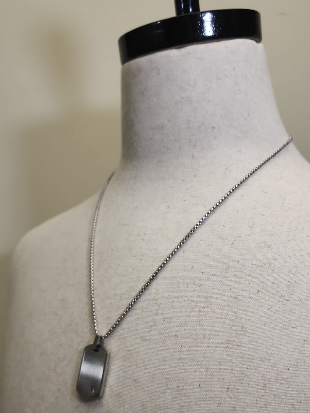 Geoffrey Beene Stainless Steel Dog Tag Pendant Necklace Faux Diamond - Picture 5 of 11